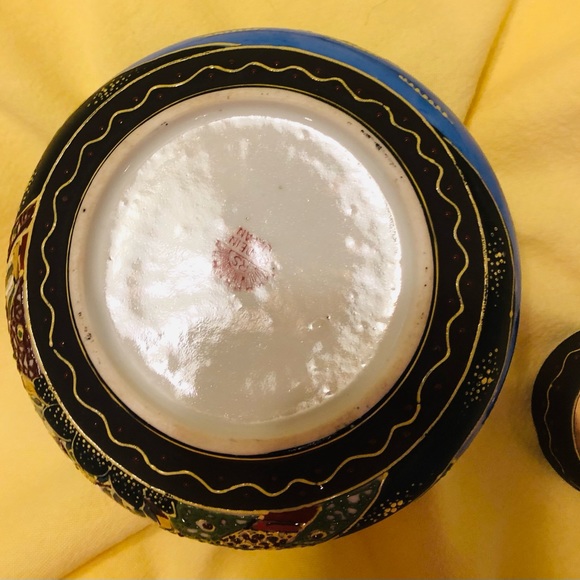 Japanese flower bowl with flower frog.  Vintage - Picture 7 of 8